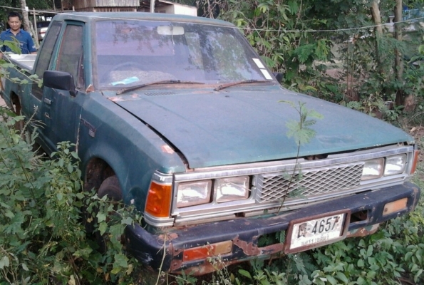 NISSAN SD23 CAB หัวเก๋งแค็ป สภาพดีแค่ใส่แบตเตอรี่ก็พร้อมใช้งานได้เลย เครื่องดี ภายในเก๋งคอนโซลสวยครบ ช่วงล่างคัชซีสวยไม่มีผุไม่มีดาม ยางสภาพดี 60\% เอกสารเล่มทะเบียนครบพร้อม ราคาต่อรองได้ครับ NISSAN SD23 CAB หัวเก๋งแค็ป สภาพดีแค่ใส่แบตเตอรี่ก็พร้อมใช้งานได้เลย เครื่องดี ภายในเก๋งคอนโซลสวยครบ ช่วงล่างคัชซีสวยไม่มีผุไม่มีดาม ยางสภาพดี 60\% เอกสารเล่มทะเบียนครบพร้อม ราคาต่อรองได้ครับ