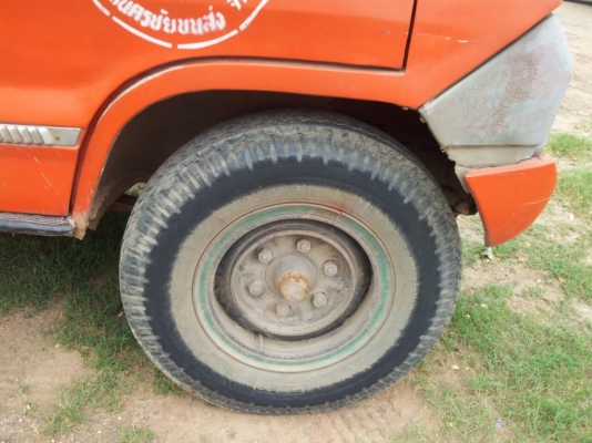 ขายรถโดยสาร 4 ล้อ