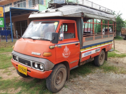 ขายรถโดยสาร 4 ล้อ