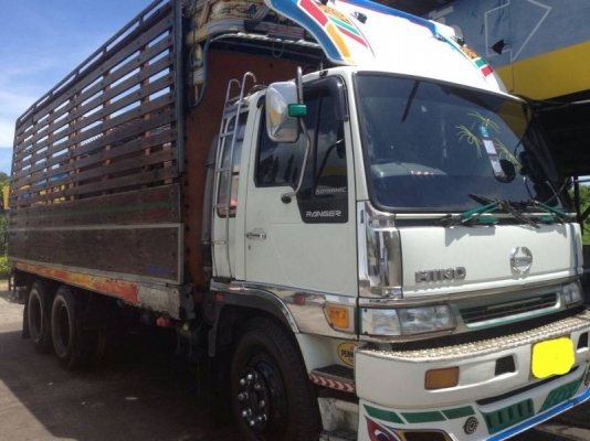 รถฮีโน่ 10 ล้อ รั้ว FL3H  195 แรงม้า  สนใจติดต่อ 081 - 6079515