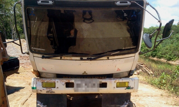 MITSUBISHI FUSO FN527 MITSUBISHI FUSO FN527