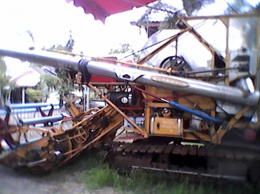 ขายจ้าวช้างปี 50 ยกชุด รถเกี่ยวมัดจำแล้วครับ  เหลือเทลเลอร์ครับ