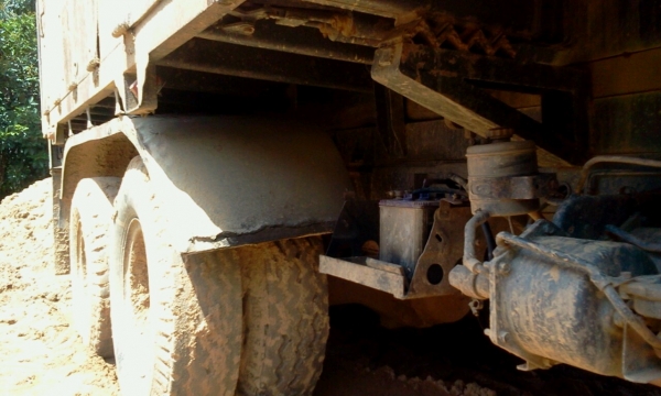 HINO FM3M 240 แรงม้า มีเล่มพร้อมโอน เดิมราคา  1,150,000 บาท