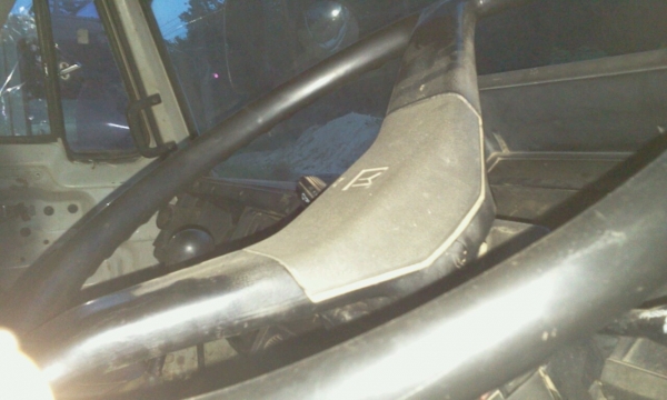 รถบรรทุกหกล้อดั้มยี่ห้ออีซูซุ รถบรรทุกหกล้อดั้มยี่ห้ออีซูซุ