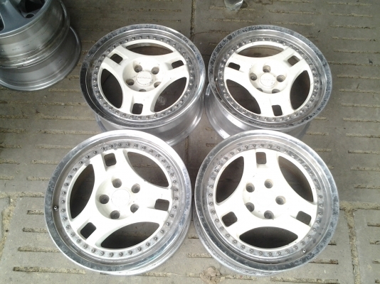 super advan  ขอบ17  เก่ายุ่น