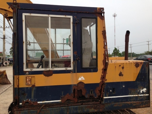 รถแบคโฮ KOMATSU PC60-3