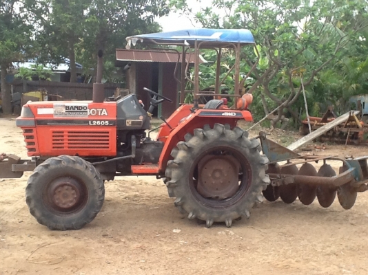 คูโบต้า 2605 4 WD 2 เพลา เดิมๆตามสภาพ เครื่องดี เกียร์ดี