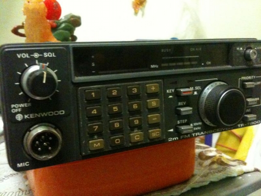 ขาย เครื่องกึงเบส ครับ Kenwood TR-7800  สภาพพอดูได้ จัดส่งได้ครับ