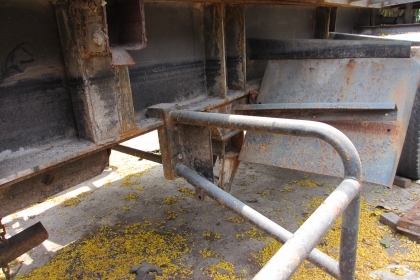 ขายหางเทอร์เลอร์ดั้ม2เพลา รถโดนชนข้างหน้ามา คัซซีเบี่ยว ที่เหลือปกติ ทะเบียนไม่ขาด