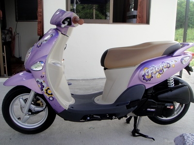 ขาย wave 100 สภาพสวย และ fiore น่ารักๆ