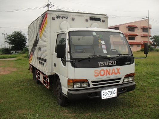 ขาย อีซูซุ NPR 120 แรง ตู้แห้ง 4.3 เมตร ( ห้างแท้ ) จดปี 42