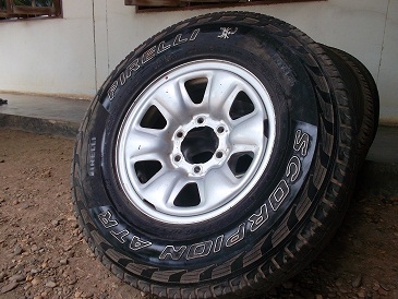 ขายยางอะไหล่ PIRELLI  P265/70 R16
