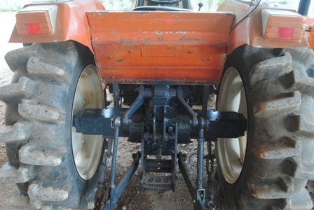 ขายรถไถ Kubota L 3202 4WD พร้อมดันหน้าและผานพรวน ขายรถไถ Kubota L 3202 4WD พร้อมดันหน้าและผานพรวน