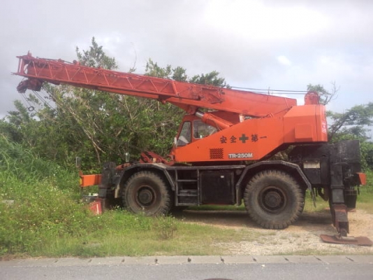 ขายเครนเก่านอกญี่ปุ่นแท้ TR250M-4 ราคาถูกสภาพใช้ได้ค่ะ สนใจติดต่อเจี๊ยบเลยค่ะ 087-3310254 ค่ะ