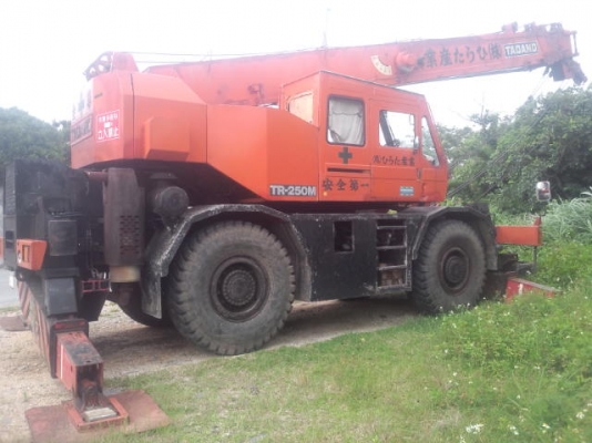ขายเครนเก่านอกญี่ปุ่นแท้ TR250M-4 ราคาถูกสภาพใช้ได้ค่ะ สนใจติดต่อเจี๊ยบเลยค่ะ 087-3310254 ค่ะ