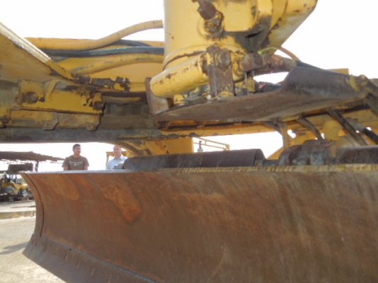 สนใจสั่งจองได้ค่ะ รถเกรด 140G จากนอกแท้ ไม่เคยใช้งานในไทยสนใจติดต่อเจี๊ยบเลยค่ะ 087-3310254 ค่ะ