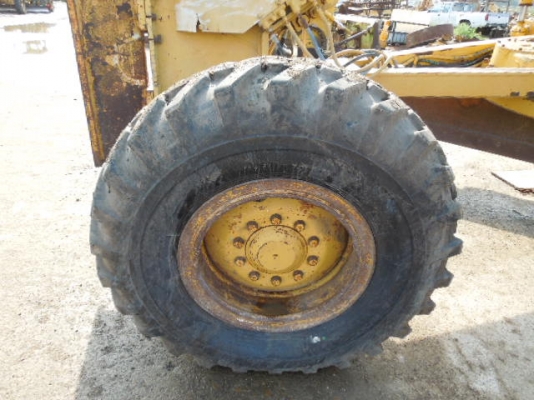 สนใจสั่งจองได้ค่ะ รถเกรด 140G จากนอกแท้ ไม่เคยใช้งานในไทยสนใจติดต่อเจี๊ยบเลยค่ะ 087-3310254 ค่ะ