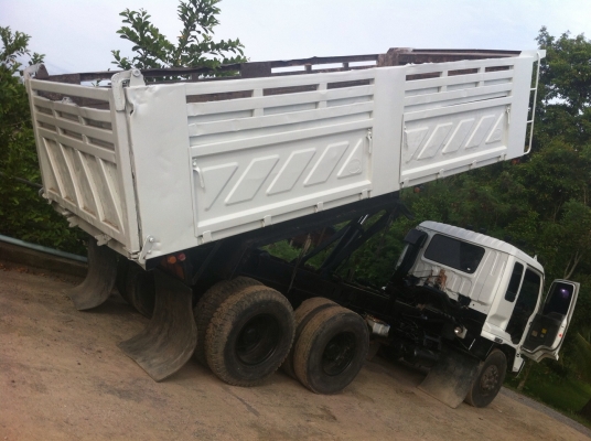 ISUZU DECA ยูโร1 ขนาด 195 Hp รถห้างแท้ ดั้มพ์สามมิตรลอนเฉียง(ทีมงานรถคุณภาพ) ISUZU DECA ยูโร1 ขนาด 195 Hp รถห้างแท้ ดั้มพ์สามมิตรลอนเฉียง(ทีมงานรถคุณภาพ)