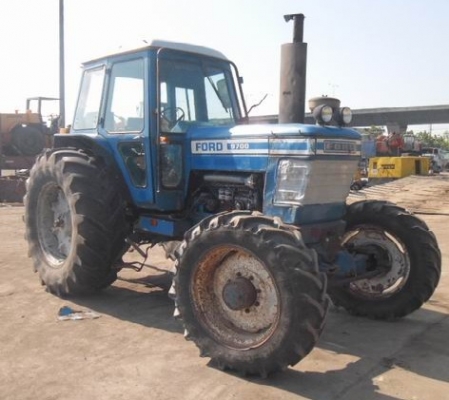 ขายรถไถ Ford 9700 4WD มือสองนำเข้า 6 สูบ พร้อมใช้งาน