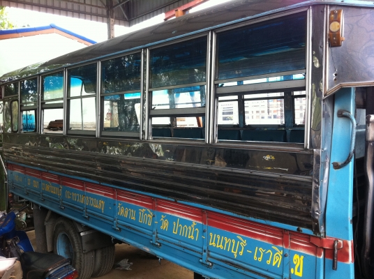 ขายหลังคารถโดยสาร พร้อมกระบะ ช่วงยาว 5 เมตร กว้าง 2.10 เมตร ยกลงจาก ISUZU NPR 5 เมตร อุปกรณ์ครบ สภาพดีมาก พร้อมใช้งาน ราคาต่อรองได้