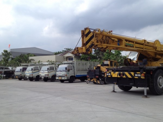 เอสพีเครถบรรทุกติดเครน รถบรรทุกติดเครนเช่า 038799925 รถบรรทุกติดเครนรับจ้าง บริการรถบรรทุกติดเครนให้เช่า 5 ตัน ชลบุรี รถบรรทุกติดเครน(รถบรรทุกติดเครน) ให้เช่า รับจ้าง เช่ารถบรรทุกติดเครนพร้อม ใบ ปจ.2 รถบรรทุกติดเครน และใบเซอร์คนขับรถบรรทุกติดเครน