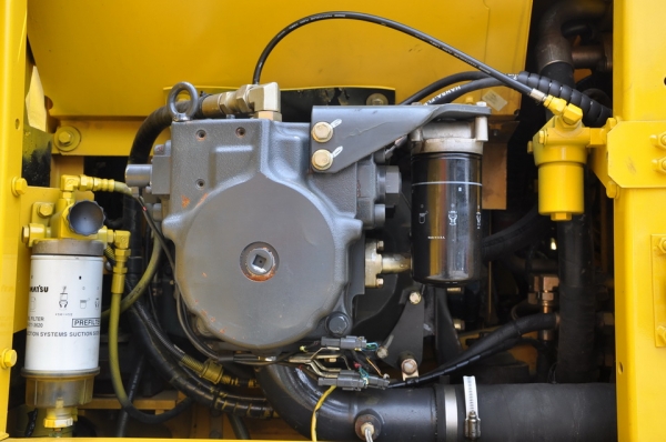 KOMATSU  PC 210 LC-8  SN K51208