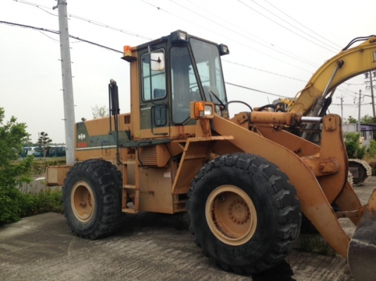 New Stock จากญี่ปุ่น WA300-1 SN: 201XX YR: 1986 8516 ชม. สภาพสวย สีเดิม ขายถูกครับ