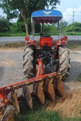 Kubota L2605 (4WD)