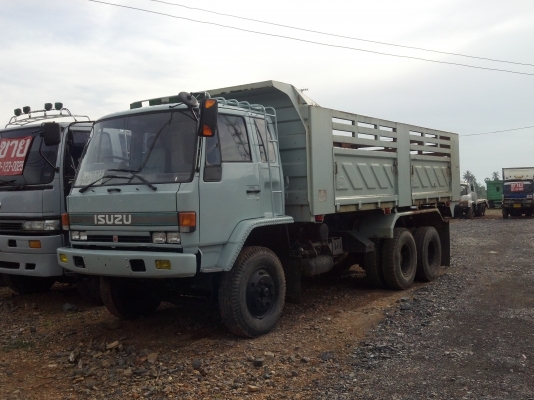 ขายสิบล้อดัมพ์ ROCKY นางฟ้า 240 แรงม้า ดัมพ์สามมิตร สภาพสวย
