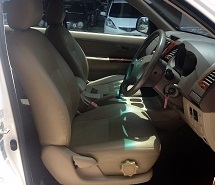 Toyota VIGO  4DR. หน้า CHAMP  ออโต้ สวยจัด จัด จ้า