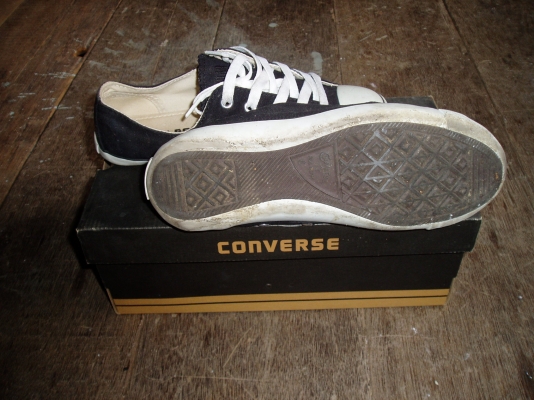 ขายรองเท้าคอนเวิดเบอร์5