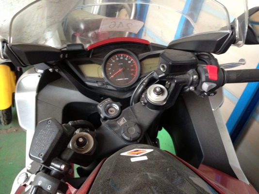 ขายHonda VFR1200f 2011 อินวอยด์ ถูกมากๆ