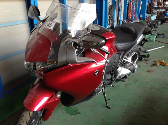ขายHonda VFR1200f 2011 อินวอยด์ ถูกมากๆ
