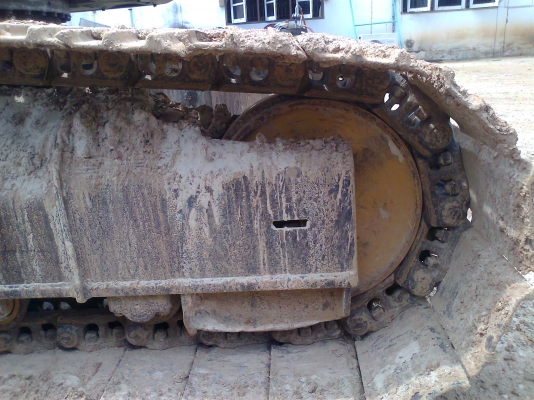 ขายด่วน  รถขุด KOBELCO SK200 M5 รถสวยแจ่ม ทำงานได้ไว ประหยัดน้ำมัน โซ่ใหม่ทั้งสองข้าง มีทะเบียนครบ