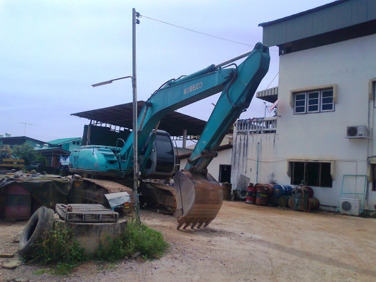 ขายด่วน  รถขุด KOBELCO SK200 M5 รถสวยแจ่ม ทำงานได้ไว ประหยัดน้ำมัน โซ่ใหม่ทั้งสองข้าง มีทะเบียนครบ