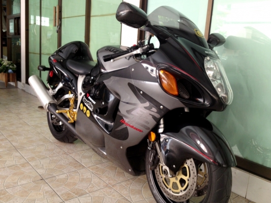 ขาย HAYABUSA GSX1300R ปี2000  รถศูนย์ ทะเบียนแท้  ราคา 298000 บ (รับเทริ์น)