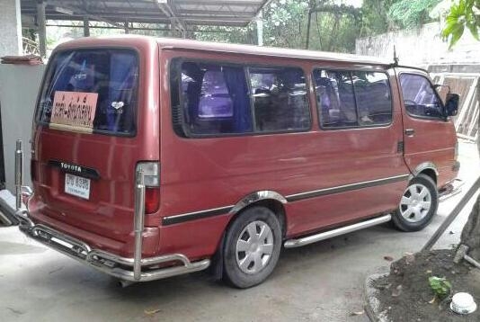 ด่วน..รถตู้หัวจรวดพร้อมใช้งานเครื่องช่วงล่างแน่นกันชนสแตนเลสแอร์หนาวภาษีเต็ม(พร้อมขับส่ง)