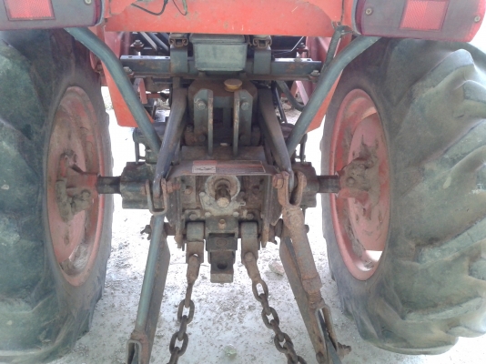 ขายรถไถ KUBOTA B2410 ขนาด 24 แรง 2เพลา พวงมาลัยเพาเวอร์