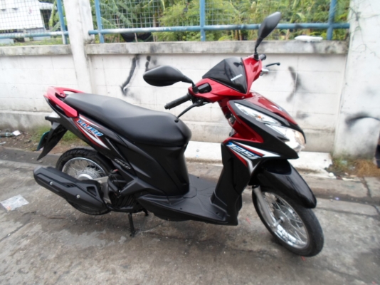 ขาย HONAD CLICK125 I รถสีแดง-ดำ รถปี55 เครื่องเดิมๆๆ เครื่องดี สภาพภายสวยกิ้ก มีเล่มครบ ขา29,000บาท