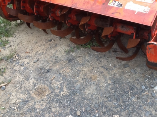 โรตารี่ตราช้างรุ่นใหม่ล่าสุด ขนาด 1.40 เมตร พร้อมยอยปั่นสภาพ 85 เปอร์เซ็น