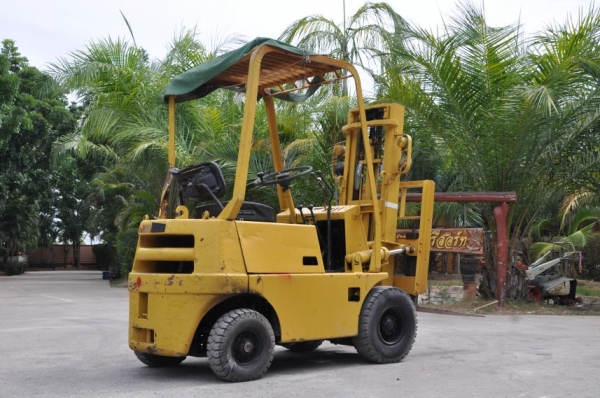 ขายFORKLIFT FG15 TOYOTA สภาพเดิมๆจากญี่ปุ่นยังไม่เคยใช้งานในไทย 69,000เท่านั้น