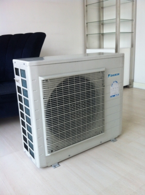 ขายแอร์ราคาถูก DAIKIN ใช้งานแค่ 4 เดือน 18000 BTU ราคา 15000 บาท ต่อรองได้ครับ