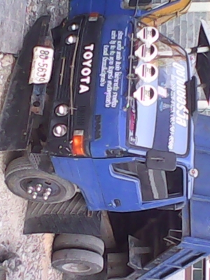 ขายหกล้อดั้ม toyota dany bu61