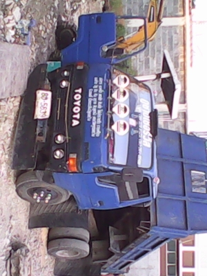 รถหกล้อดั้ม toyota dany bu61