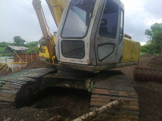 (พรรคพวกฝากขาย)แบคโฮSH200 รถทำงานอยู่..จ.สงขลา (พรรคพวกฝากขาย)แบคโฮSH200 รถทำงานอยู่..จ.สงขลา