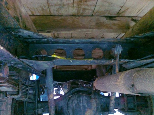 ขายรถ 6 ล้อ isuzu แอล 85 แรง