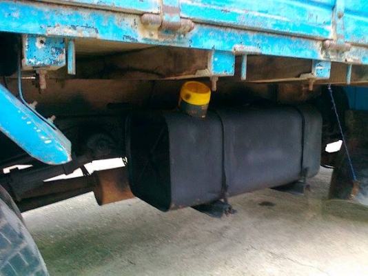 ขายรถ 6 ล้อ isuzu แอล 85 แรง