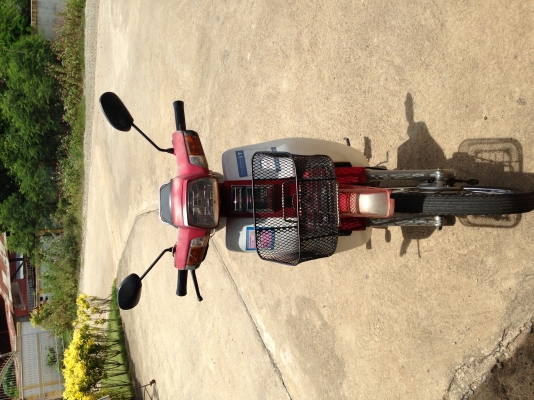 ขายดรีม 100  รถมือหนึ่งออกร้าน สภาพเดิมๆ พร้อมประกวด อะไหล่เดิมทุกอย่าง สีเดิม เครื่องฟิต       ขายด่วน 14000