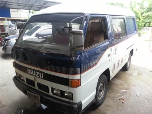 Isuzu Buddy ปี94 เครื่อง2500ฝาทอง 90แรงม้า แอร์ เบาะขาด สภาพพร้อมใช้งาน เครื่องดี ช่วงล่างแน่น ขับดี ราคาต่อรองได้คับ
