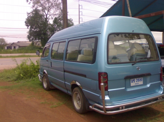 ขายรถตู้หลังคาสูงปี95 เครื่อง2800 มีแอร์สภาพพร้อมใช้คับหลุดมัดจำคับ